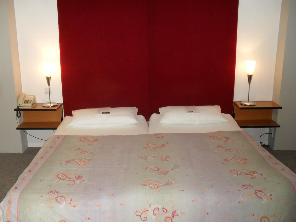 Hotel Am Fluss ノイブルク・アン・デア・ドナウ 部屋 写真