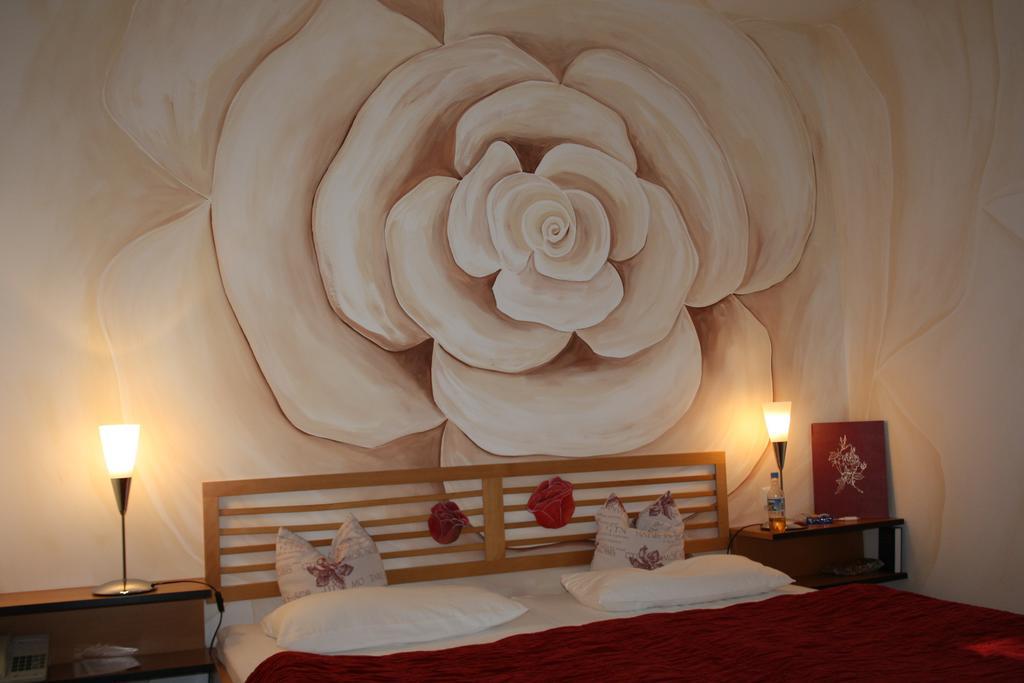 Hotel Am Fluss ノイブルク・アン・デア・ドナウ 部屋 写真